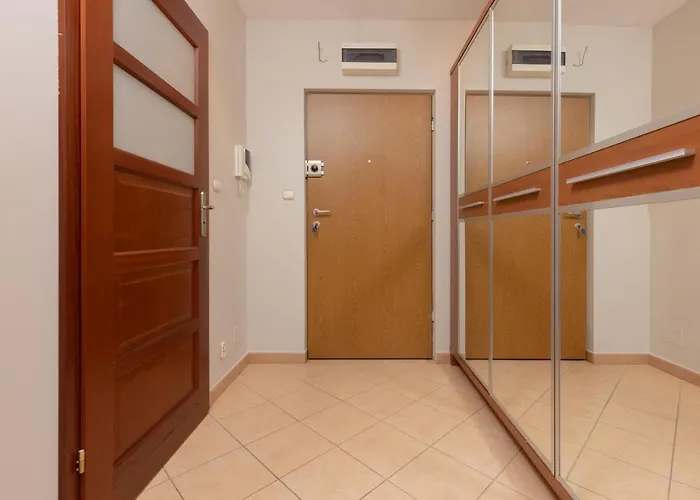 Pejzazowa Metro Wilanowska Mokotow By Renters *