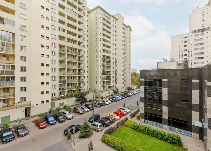 Pejzazowa Metro Wilanowska Mokotow By Renters Warsaw